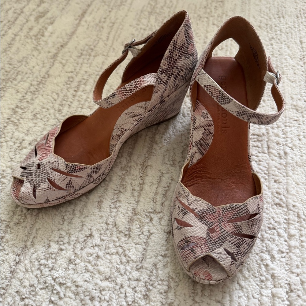 Gentle Souls Lily Moon Multicolour Summer Flowers Snakeskin Wedges